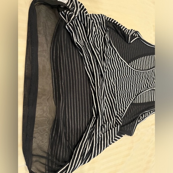 Zella black and white Tank! - Picture 3 of 3